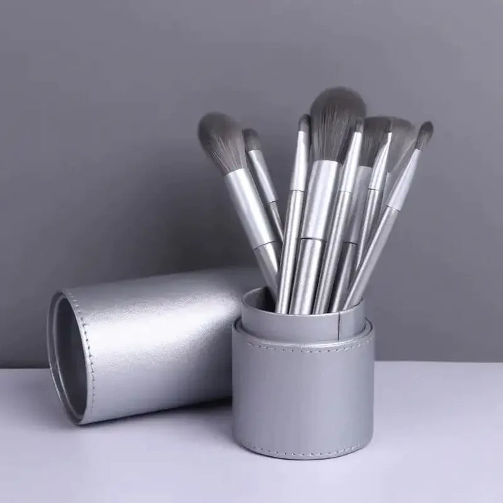 Belle&Rose™ Grey Wolf Brush Set