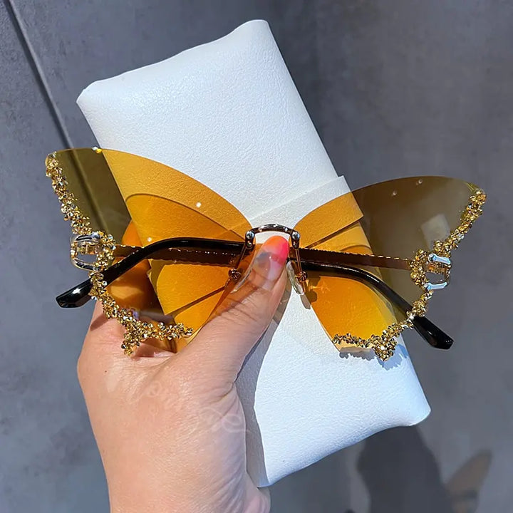 Gafas de sol de mariposa de diamantes